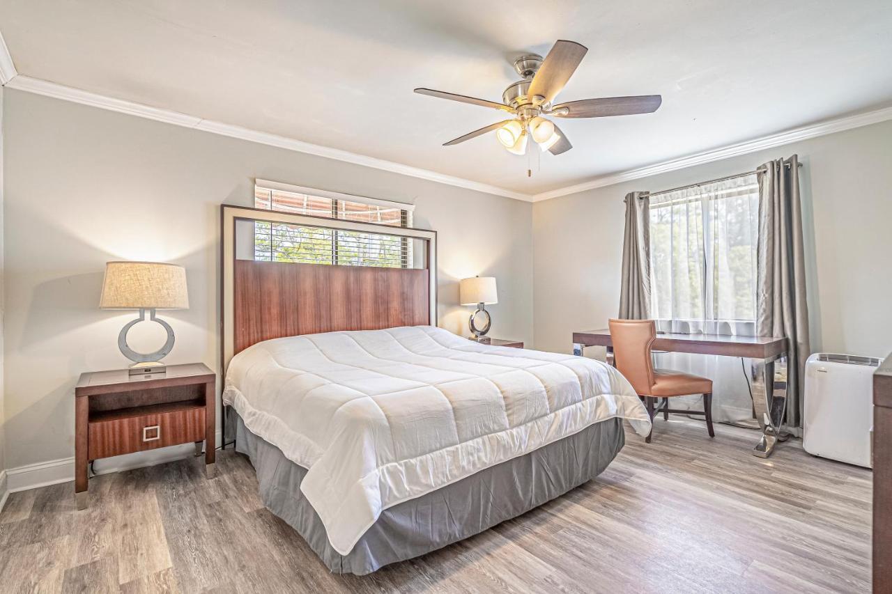 Serendipity Bed and Breakfast Myrtle Beach Esterno foto